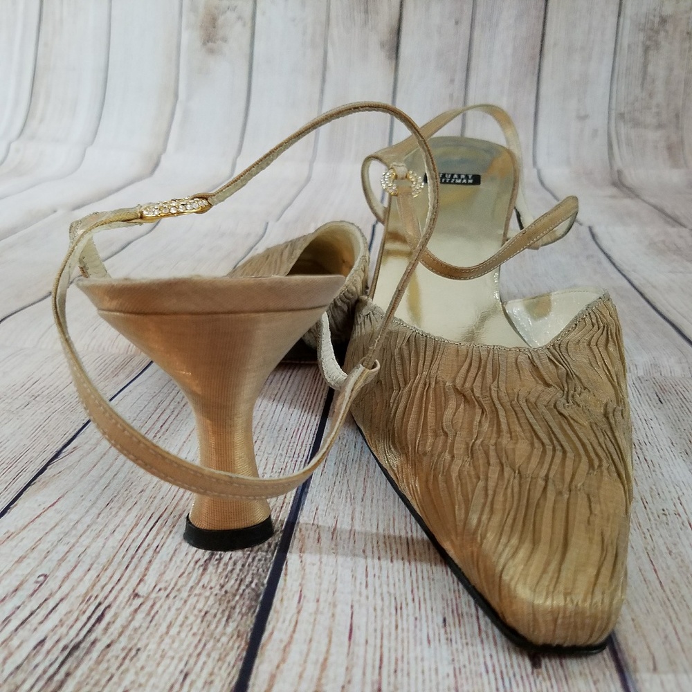 Stuart Weitzman Gold Pointed Toe Pumps NWOB